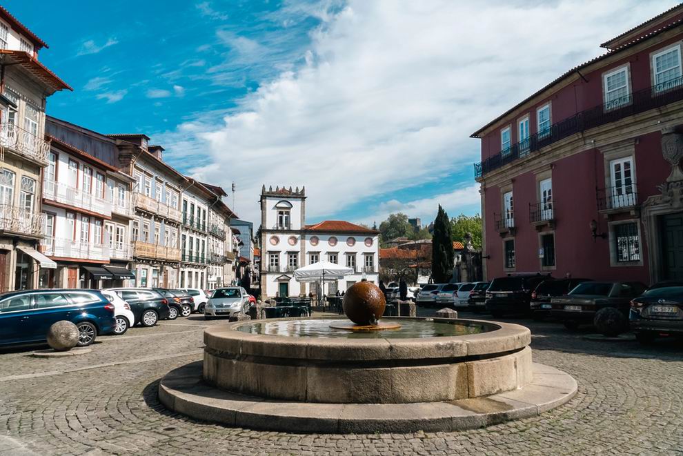 guimaraes largo da misericordia