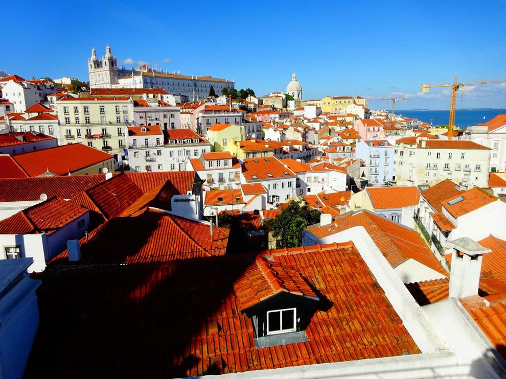 Lisszabon Miradouro de Santa Luzia